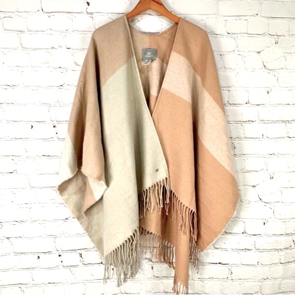 Soia & Kyo neutral toned poncho one size fits all